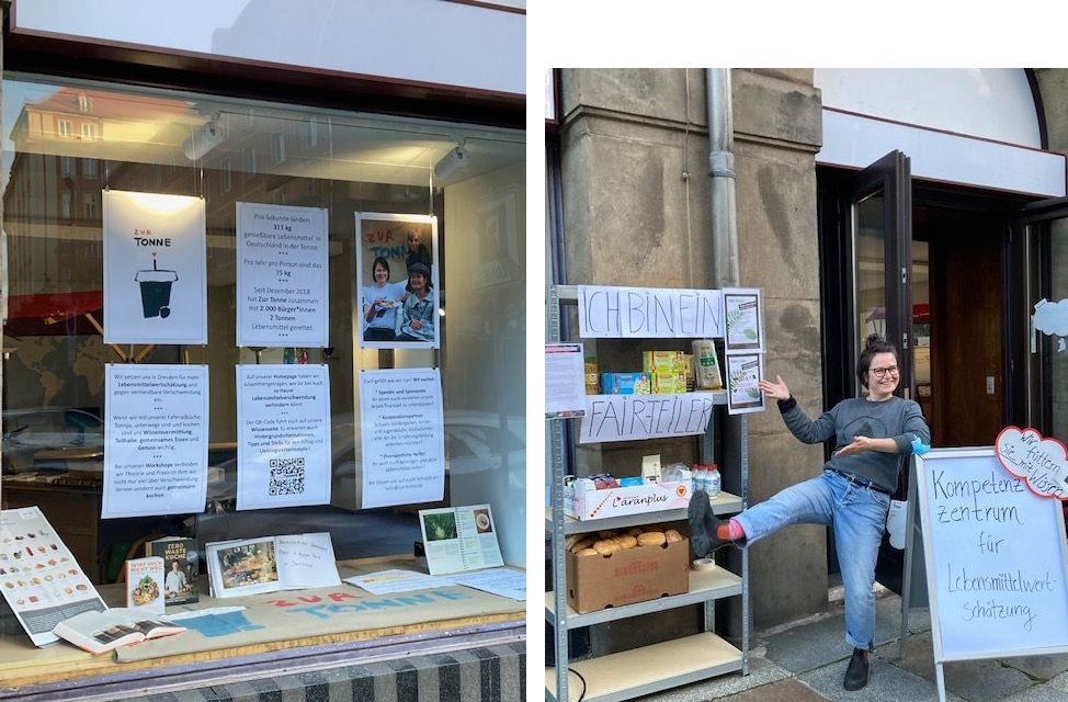 Auf dem Bild ist eine Frau vor einem Regal auf dem Bürgersteig zu sehen, in dem sich Lebensmittel zur Verteilung befinden.